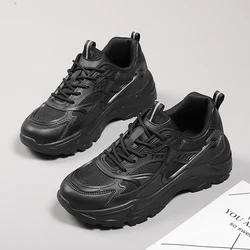 Women's New Outdoor Running Shoes Black Mesh Lacing Flat Shoes Casual Walking Sneakers Lightweight Breathable Fashion