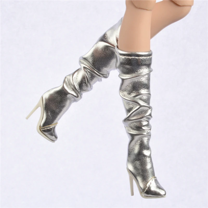 Wrinkle showed up after wearing on your fr dolls boots FIT for your FR6 nu.face 3.0 FR2 kissmela FW9