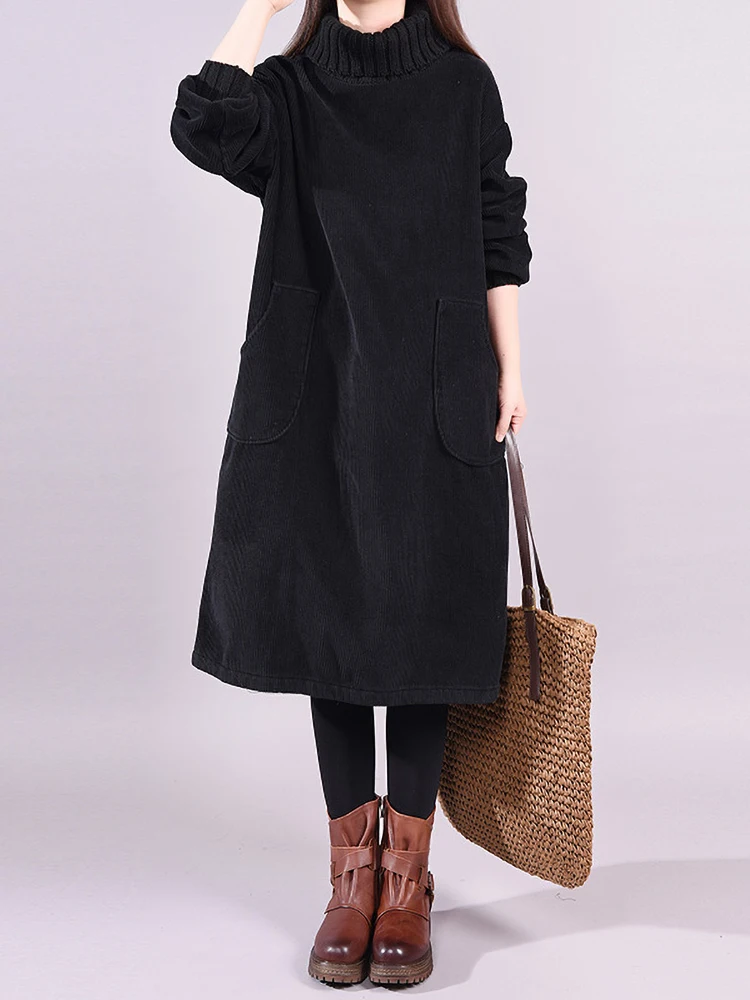 เสื้อสเวตเตอร์คอสูงผ้าลูกฟูก Thiened สำหรับผู้หญิง กระโปรงยาวลายทางสไตล์เรโทร ซับในสำหรับฤดูหนาว ดีไซน์ศิลปะ เหมาะสำหรับใส่ไปทำงาน