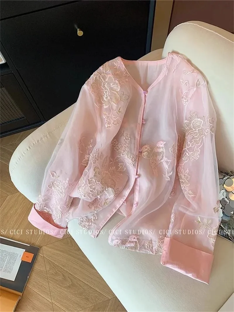 

Женская куртка, розовая рубашка из китайской пряжи с вышивкой, женская весенне-летняя новая свободная темпераментная шикарная красивая солнцезащитная рубашка