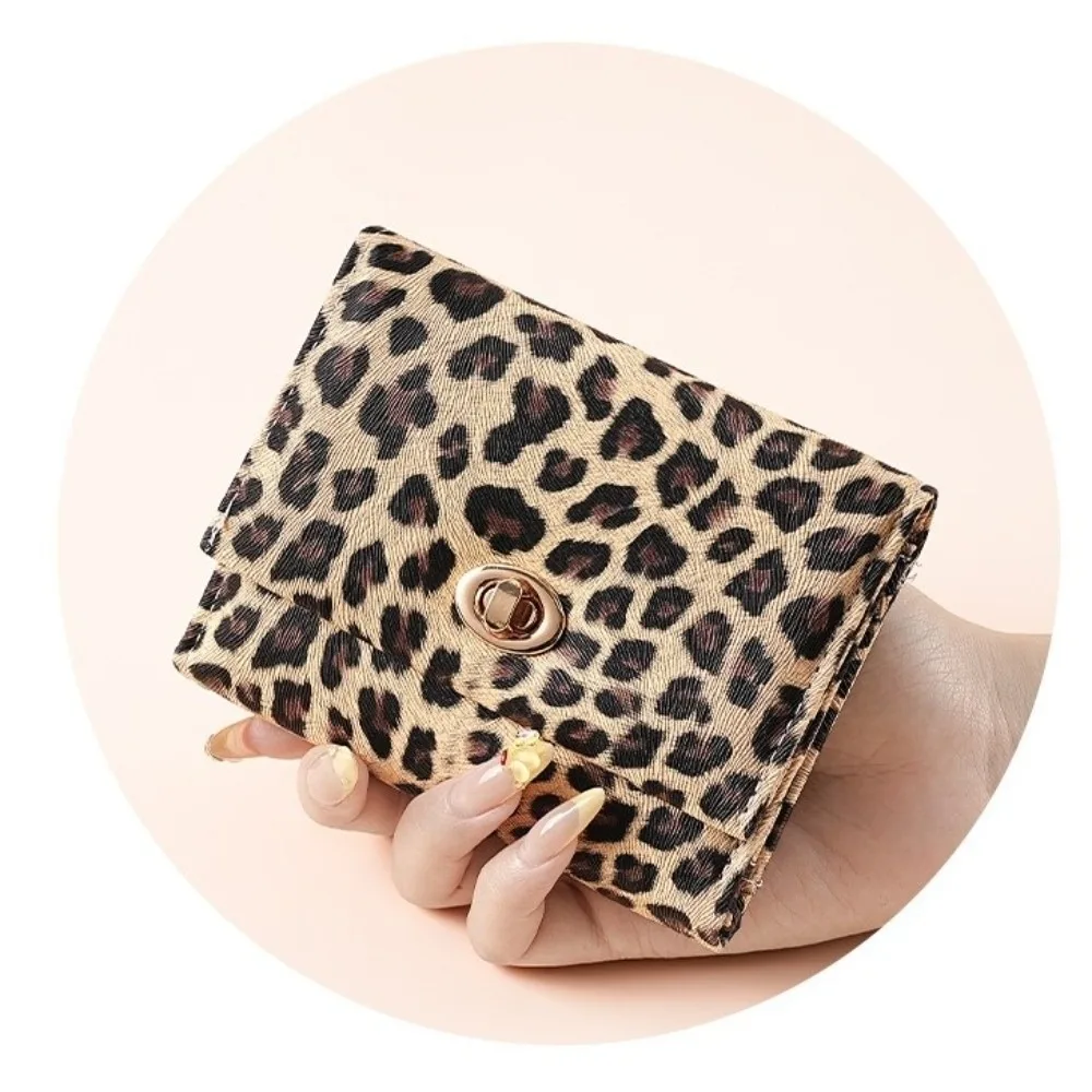 Leopard Print Trifold Wallet Large Capacity Portable Size Clutch Purse Functional Design Multi-Card Slots ID Card Holder