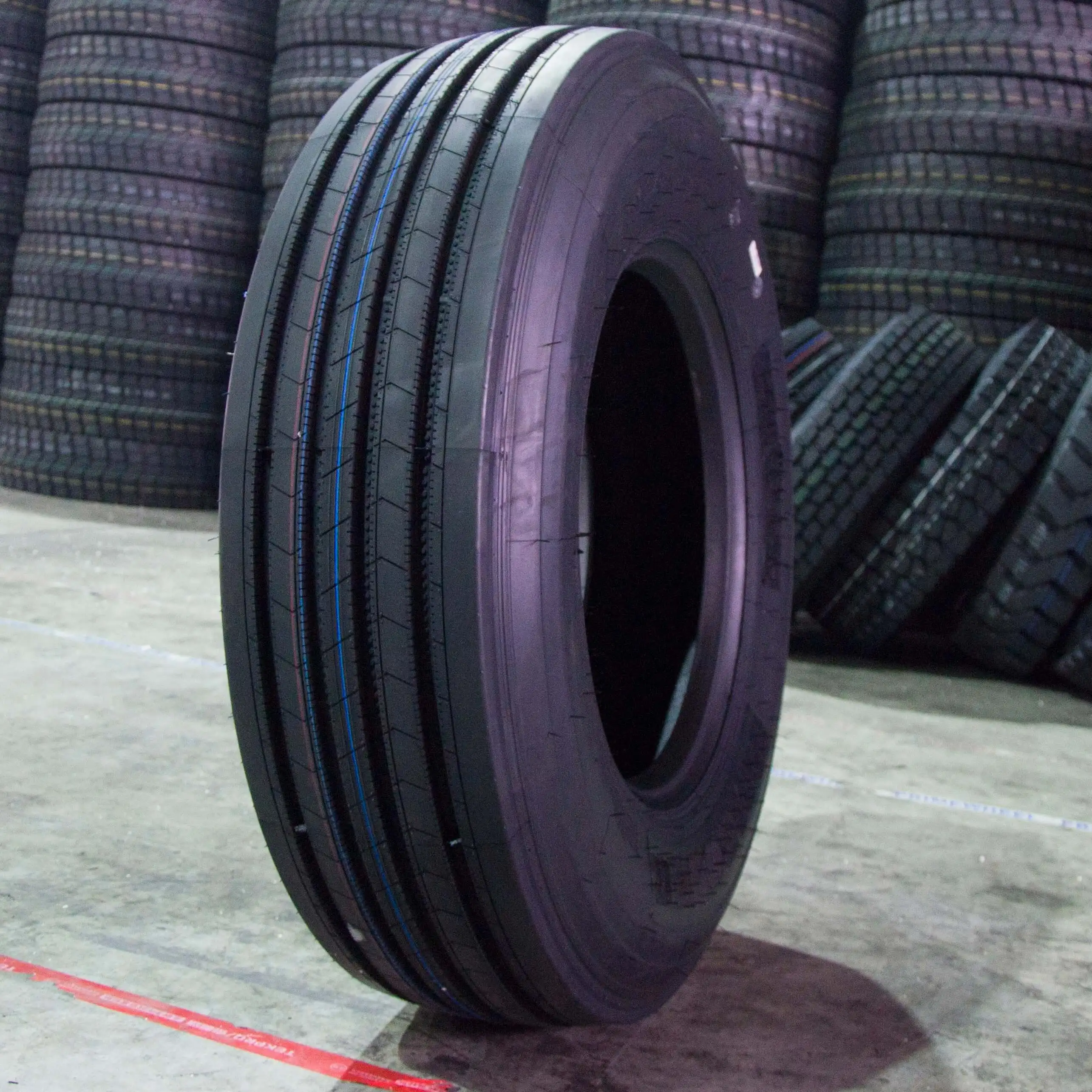 

Jinyu Apollo Westlake Sunfull Brand Wide Truck Tyres 315/80R22.5 385/65R22.5