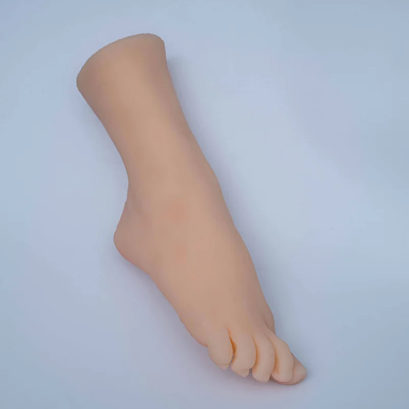 Mädchen Füße Silikon Modell Simulation Nail Art Praxis echte Schaufenster puppe Fuß für Maniküre Foto Schuhe Socken Display