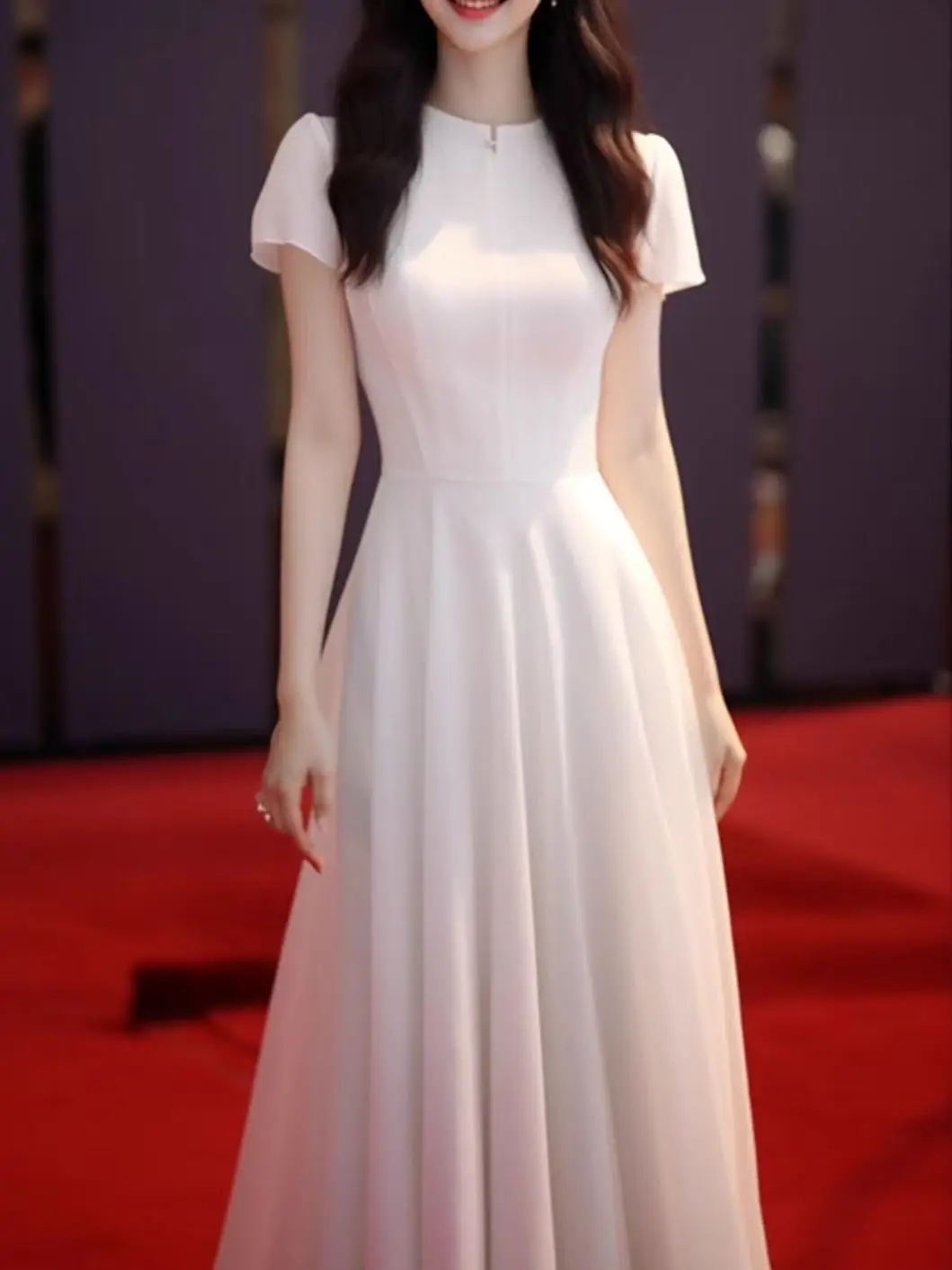 Robe blanche de haute qualité pour femmes, Style français, luxe, tissu Patchwork Simple, lisse, pour les déplacements, perles d'ongles, jupe trapèze