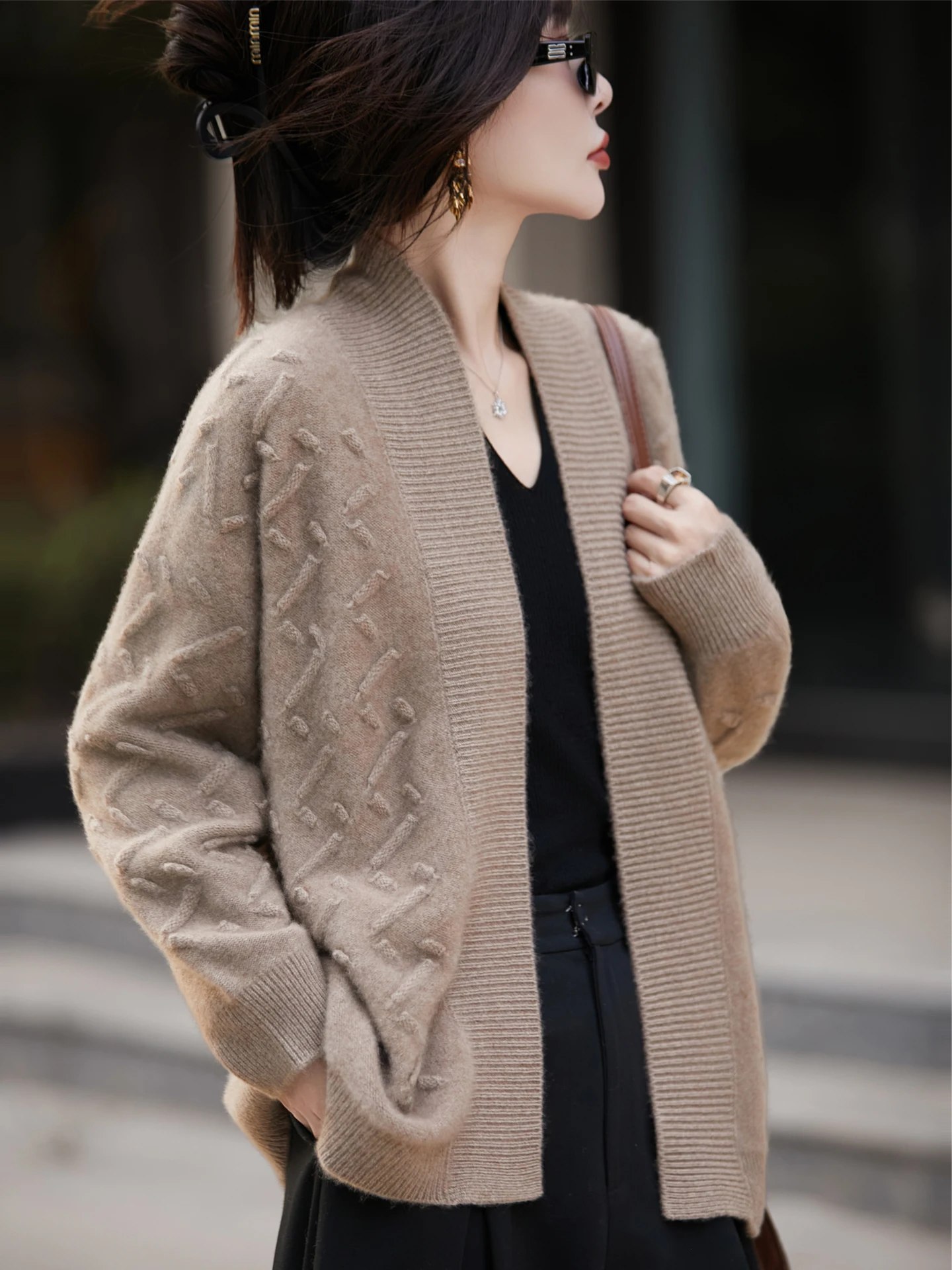 

2025 Шикарный женский кардиган, пальто из 100% мериносовой шерсти, трикотаж, свитер с открытой строчкой, осень-зима, удобные свободные вязаные топы из чистой шерсти