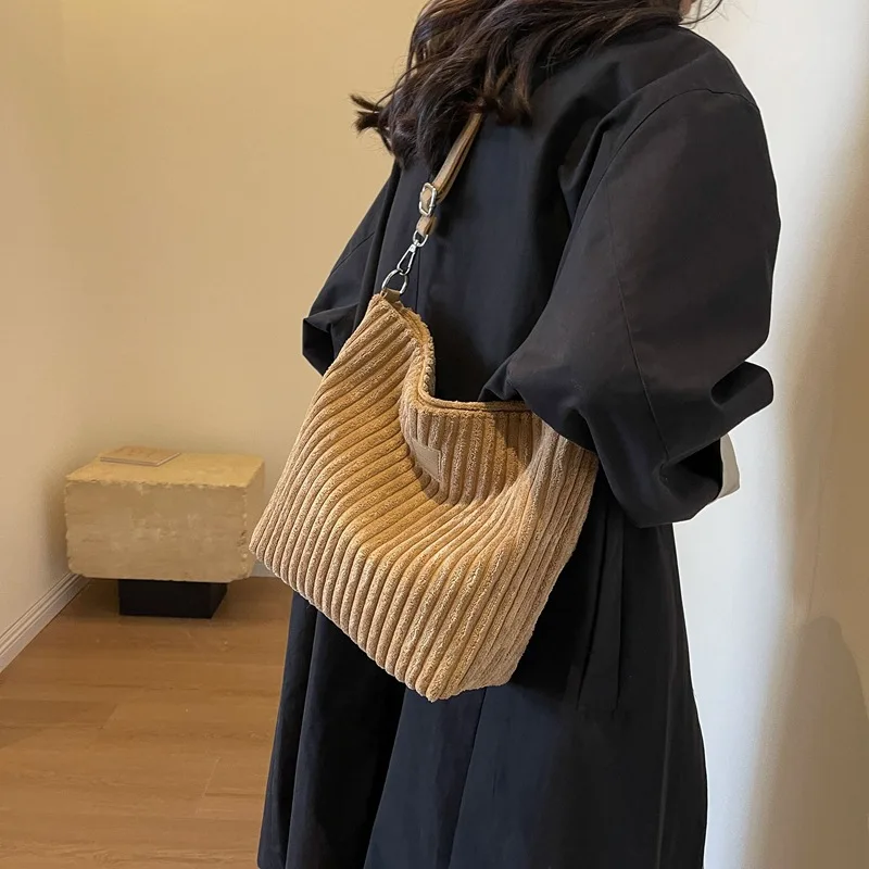 

​2025 Corduroy Bucket Bag - Soft Slouchy Shoulder Purse for Women, Large Capacity Boho Crossbody with Adjustable Strap