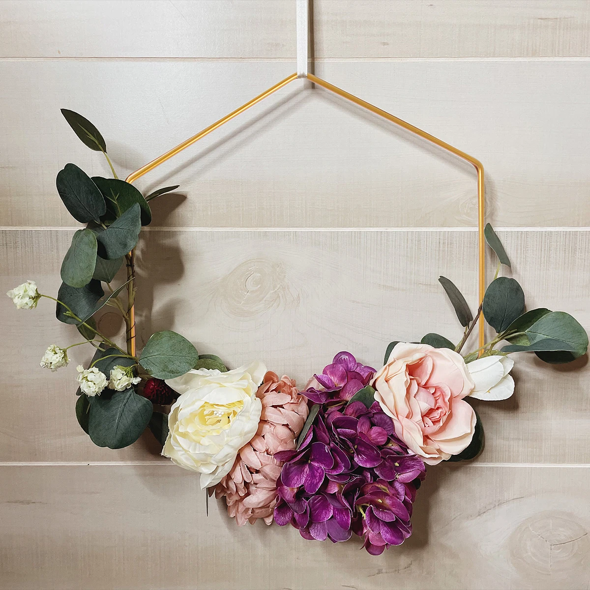 Hexagonal Metal Floral Hoop Centerpiece With wooden Stand Wedding Table Decorations for DIY wedding Flowers Wreath Garland decor