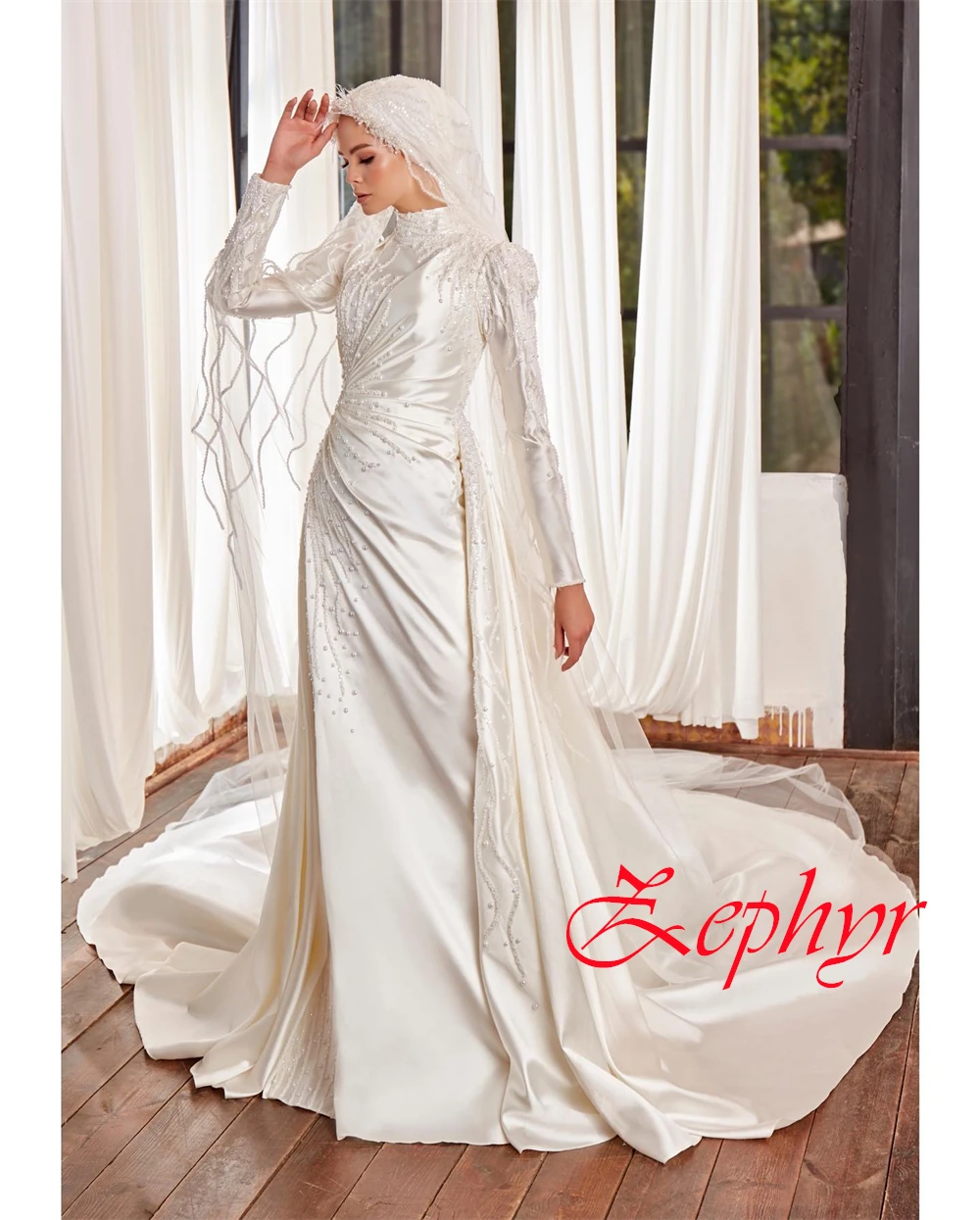 사용자 정의 만든 고품질 화이트 새틴 웨딩 드레스 섹시한 높은 넥 라인 긴 소매 채플 트레인 진주 a 라인 신부 가운