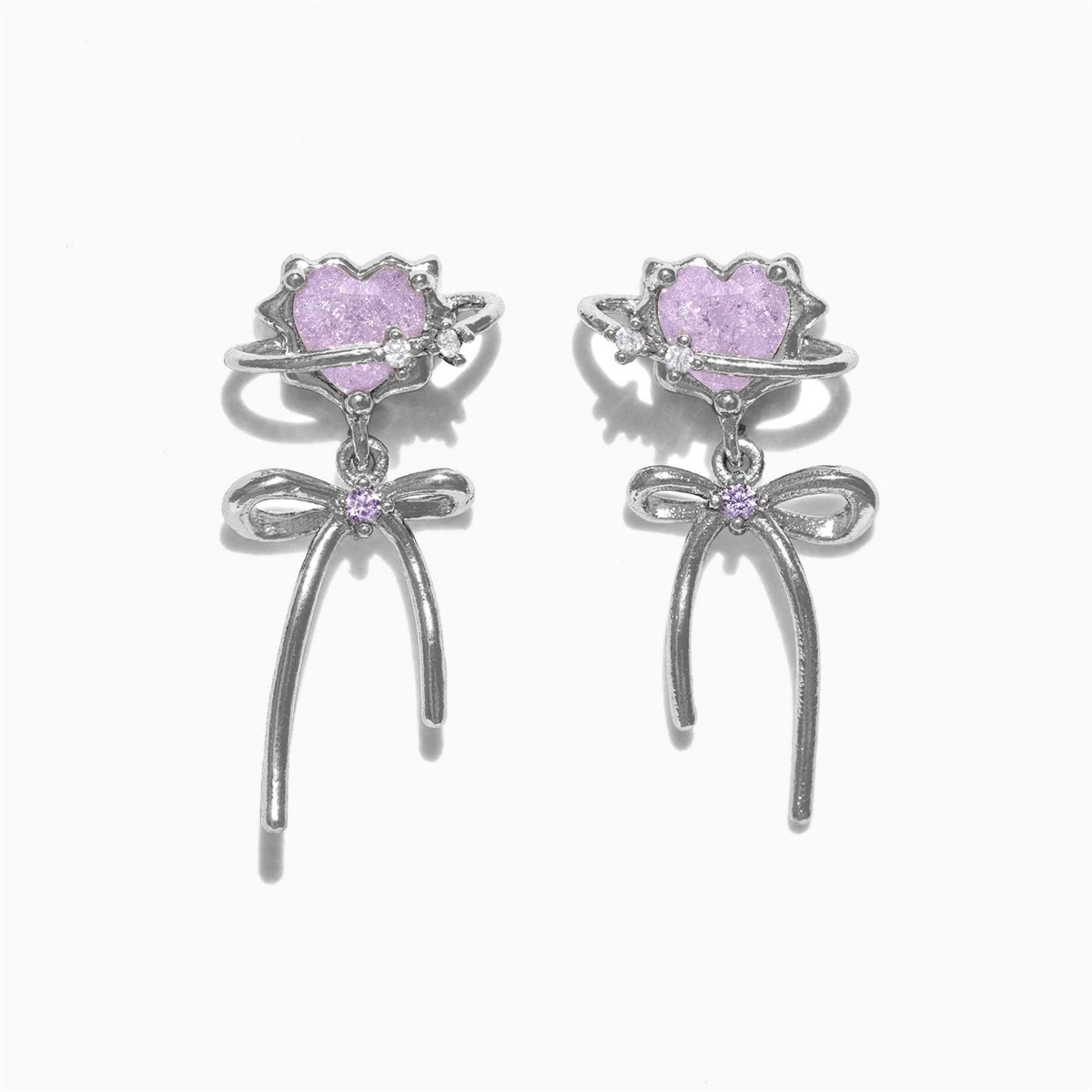 ต่างหูโบว์รัก INS ดีไซน์อินเทรนด์และประณีต เหล็กทอง ชุบทอง เก็บรักษาสี ของขวัญผู้หญิง