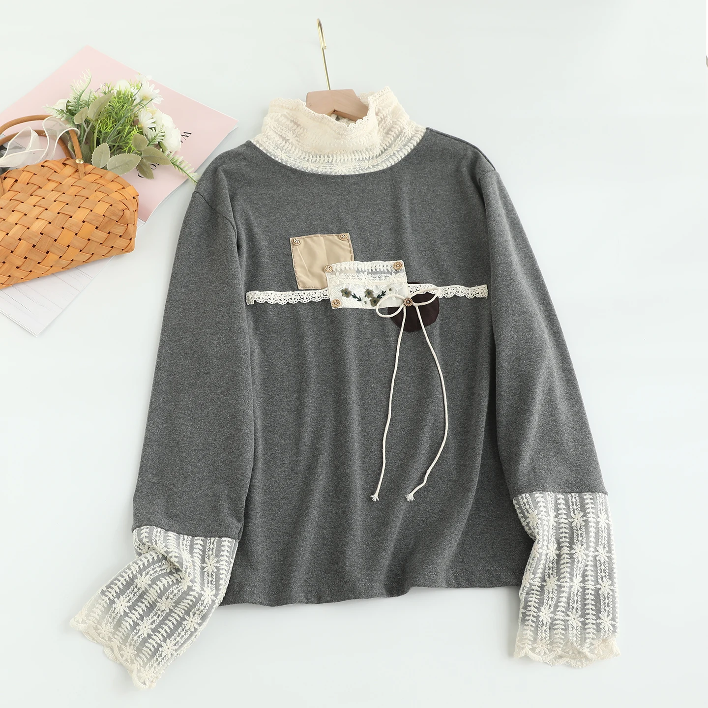 

Japanese Sweet Mori Girl Lace Embroidery Patchwork Cotton T-Shirts Women Autumn High Neck Long Sleeve Casual Loose Pullover Tops