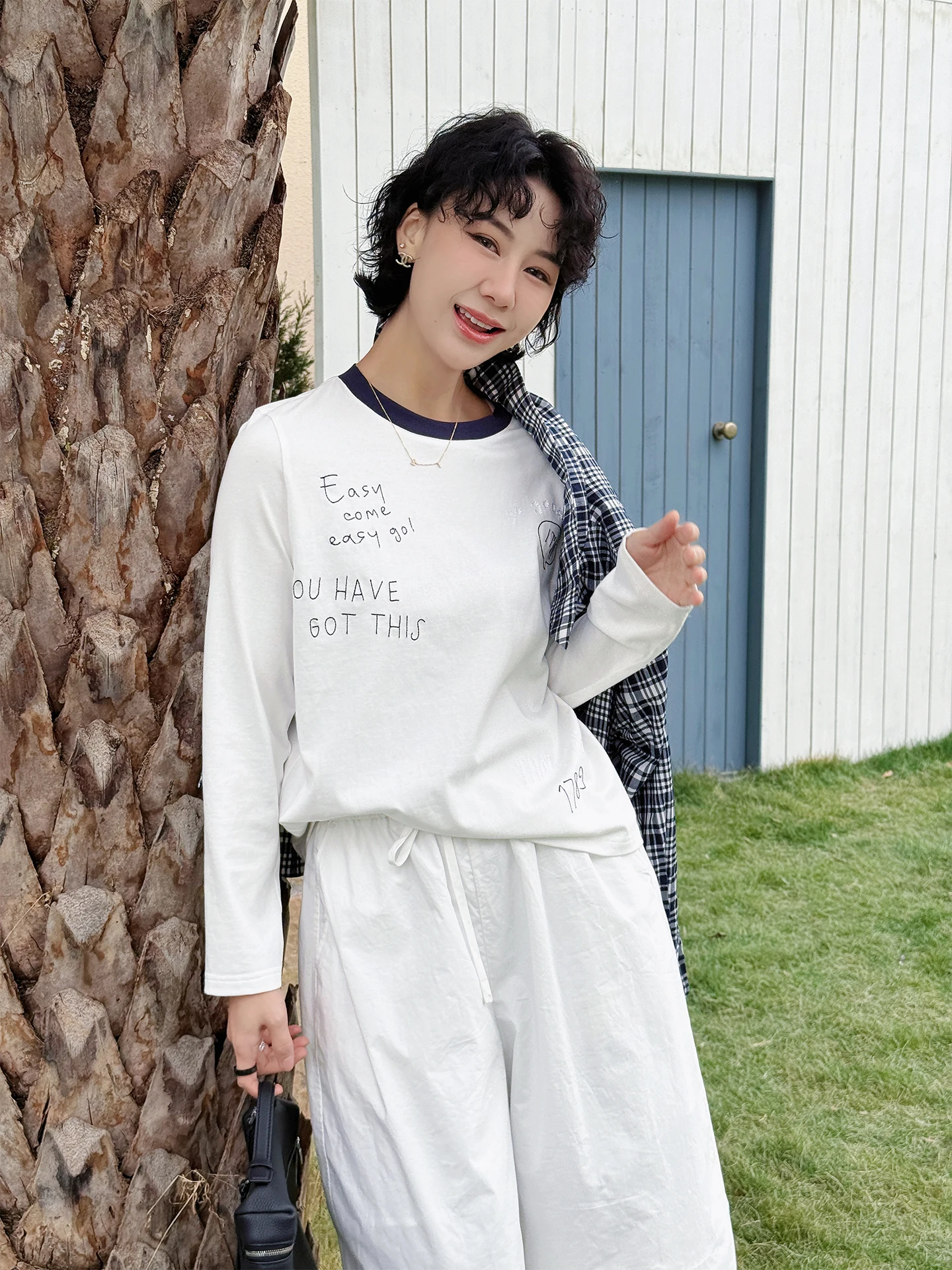 

Loose Cotton T-Shirt Women's Long Sleeve Embroidered Letter Spring Fashion Casual round Neck Collar Color Block Trim T-Shirt