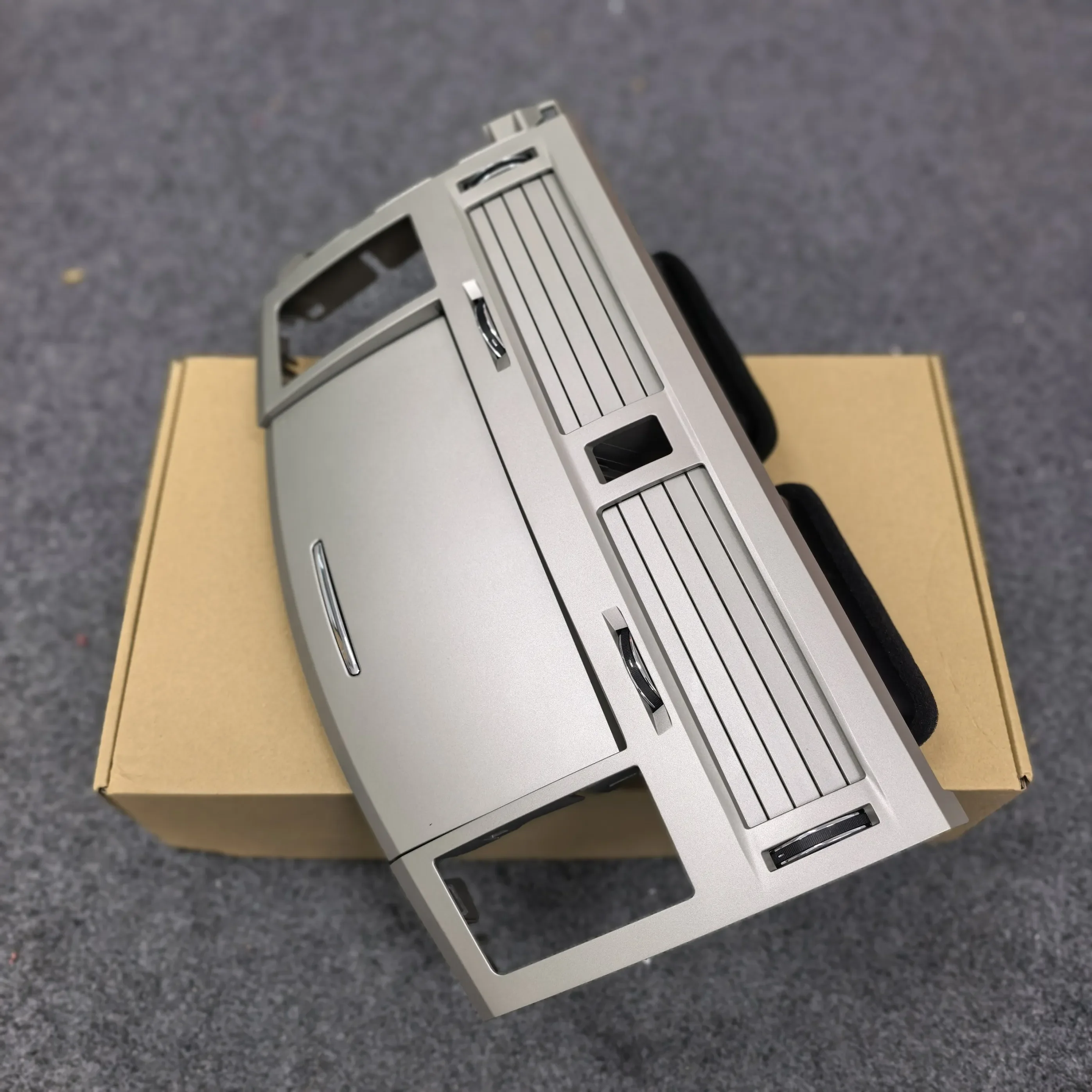 for Middle AC Air Outlet Panel Dash Center Air Conditioner Vent Grille For Toyota Avalon 2005-2010 55670-07010 55660-07010