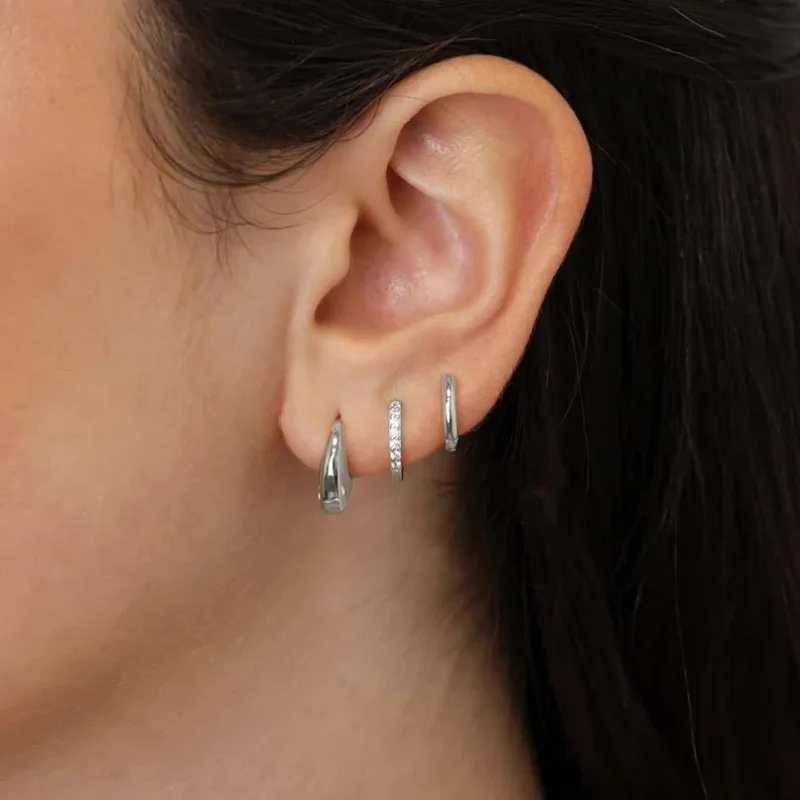 Minimalist Hoop Earrings for Women Crystal Zirconia Huggie Circle Punk Earrings Piercing Jewelry Trendy