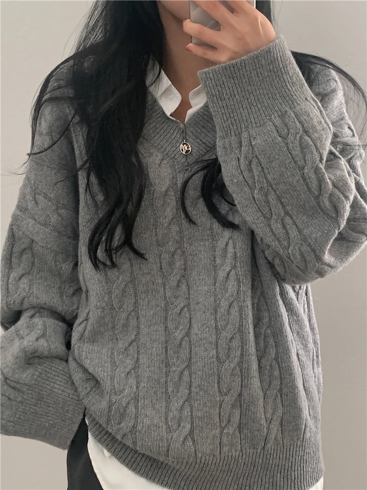 REALEFT Autumn Winter Oversize V-Neck Women\'s Sweater 2023 New Solid Casual Loose Long Sleeve Sweater Knitted Pullover Female