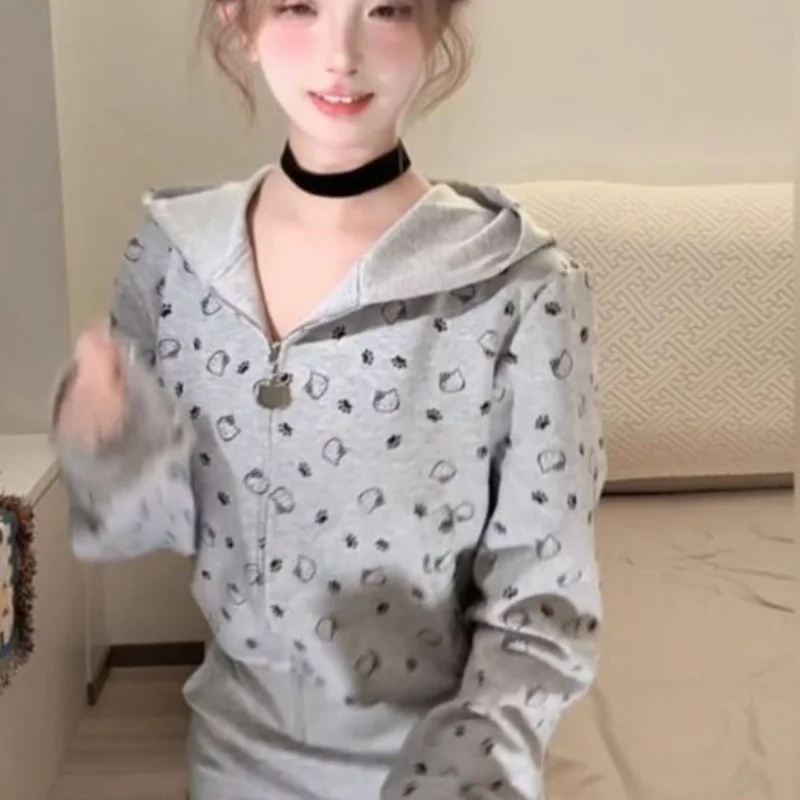 

Кардиган Sanrio Hello Kitty в корейском стиле, винтажный, с капюшоном и молнией, из мягкой ткани, женский, повседневный, свободный, короткий, с мультяшным принтом