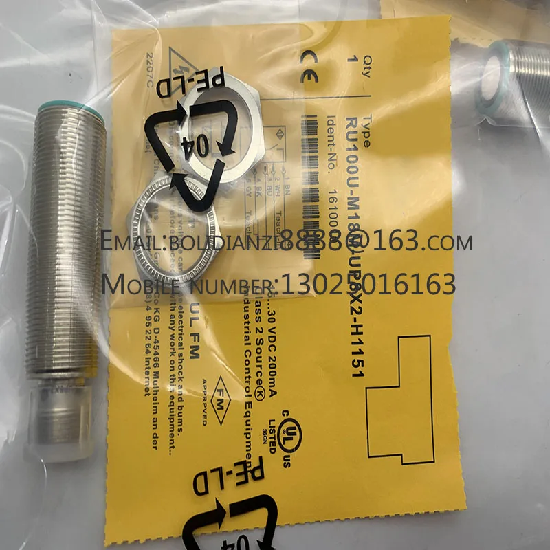 

New ultrasonic sensor RU100U-M18M-UP8X2-H1151