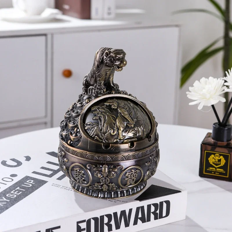 European Animal Ashtray Chinese Zodiac Home Living Room Personalized Antique Bronze Alloy Windproof  Smokeless Ashtray
