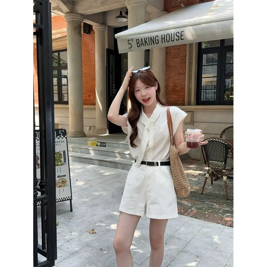 

Элегантная белая женская блузка без рукавов с завышенной талией, свободного кроя, повседневный топ, модная новинка Весна 2026, премиум-класс