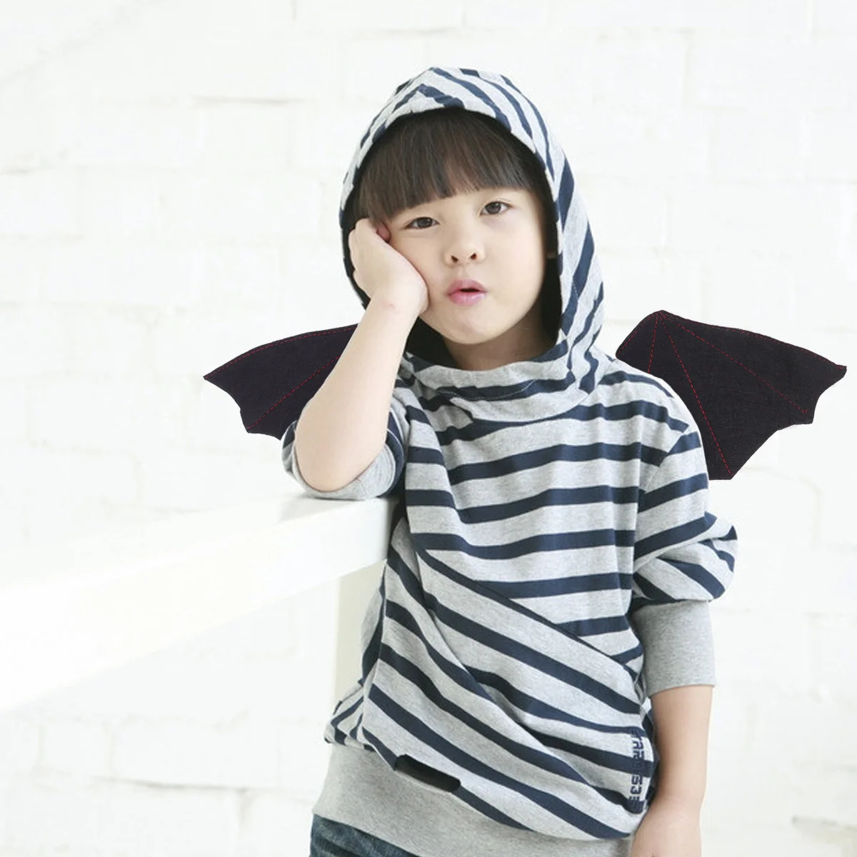 

Black Bat Wings Cosplay Pet Clothes Halloween Dog Party Costume Cute Bat Pet Party Clothes Photo Prop Puppy Cat