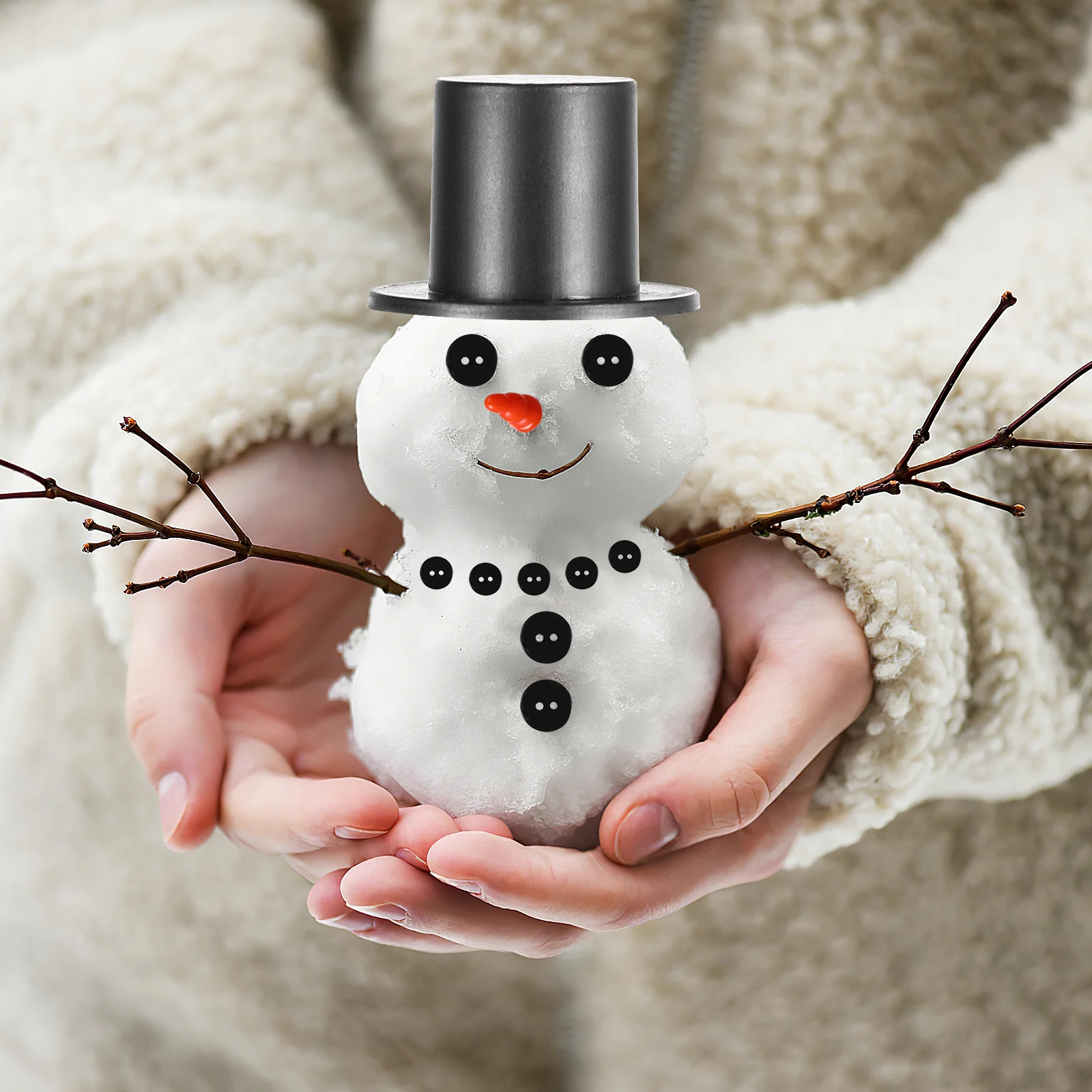 

320pcs Snowman Accessories Mini Plastic Black Hats Buttons Stickers Tree Nose DIY Craft Christmas Parent Props Handmade