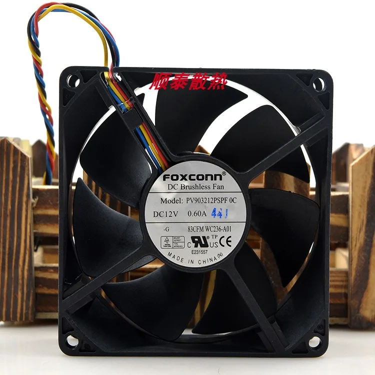 Foxconn PV903212PSPF 0C DC 12V 0.60A 92x92x32mm 4-Wire Server Cooling Fan