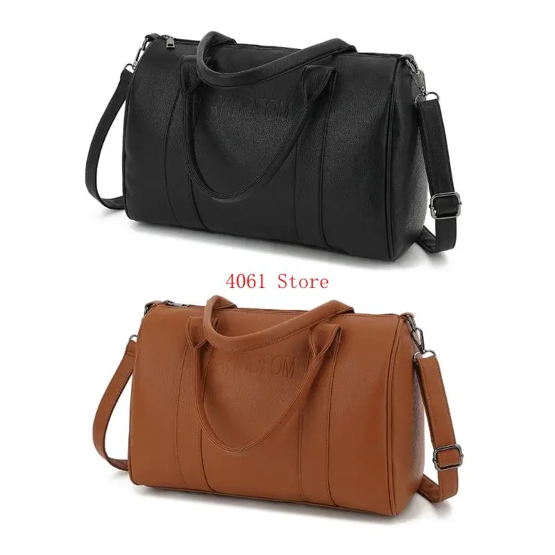 

Стильная сумка через плечо из искусственной кожи. Просторное основное отделение. Практичная сумка на плечо. Отлично подходит для