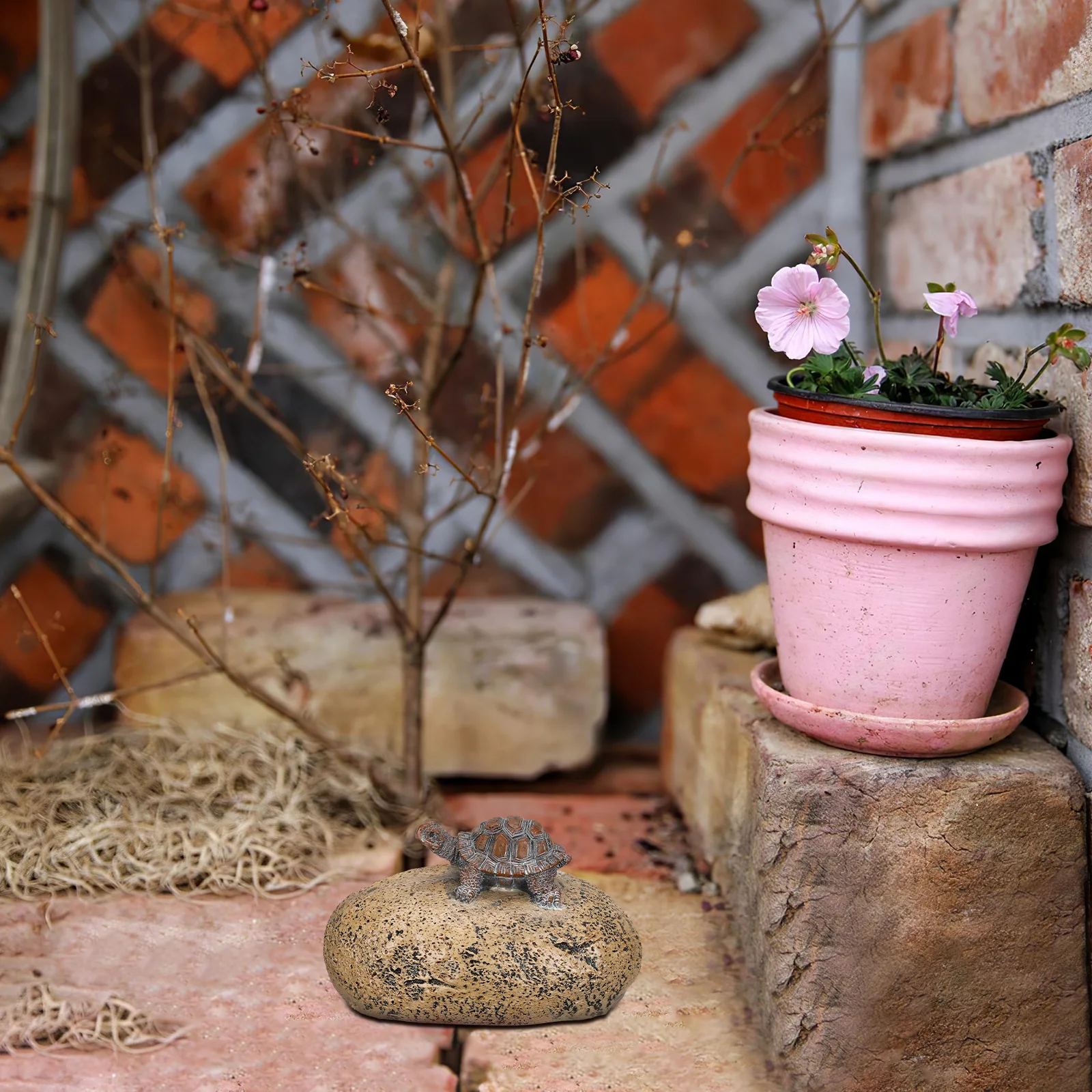 

Outdoor Key Hider Resin Stone Look Key Box Concealed Garden Storage Waterproof Fake Rock Holder for Spare Keys Decorative Use