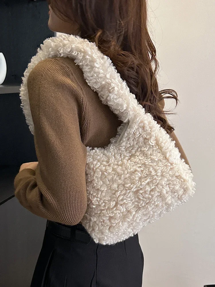 Soft Plush Women\'s Small Shoulder Bag Winter Faux Lamb Wool Female Underarm Bags Casual Ladies Fluffy Clutch Purse Handbags