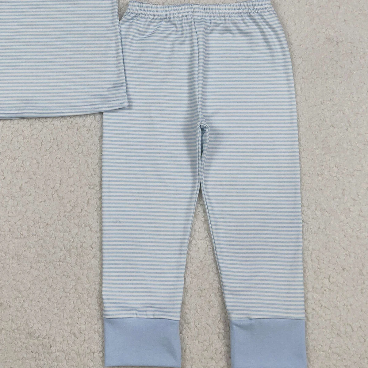 12.1 أرنب عيد الفصح سلة البيض الأزرق المشارب الأطفال بيجامة مجموعة قصيرة الأكمام السراويل الطويلة ملابس خاصة مع التطريز للأطفال