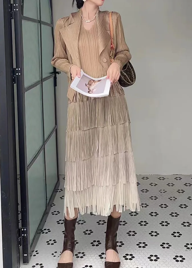 Miyake Pleated Women\'s Skirt Suit 2024 Autumn and Winter French High-end Gradient Tassel Dress Suit Collar Cardigan Jacket Women