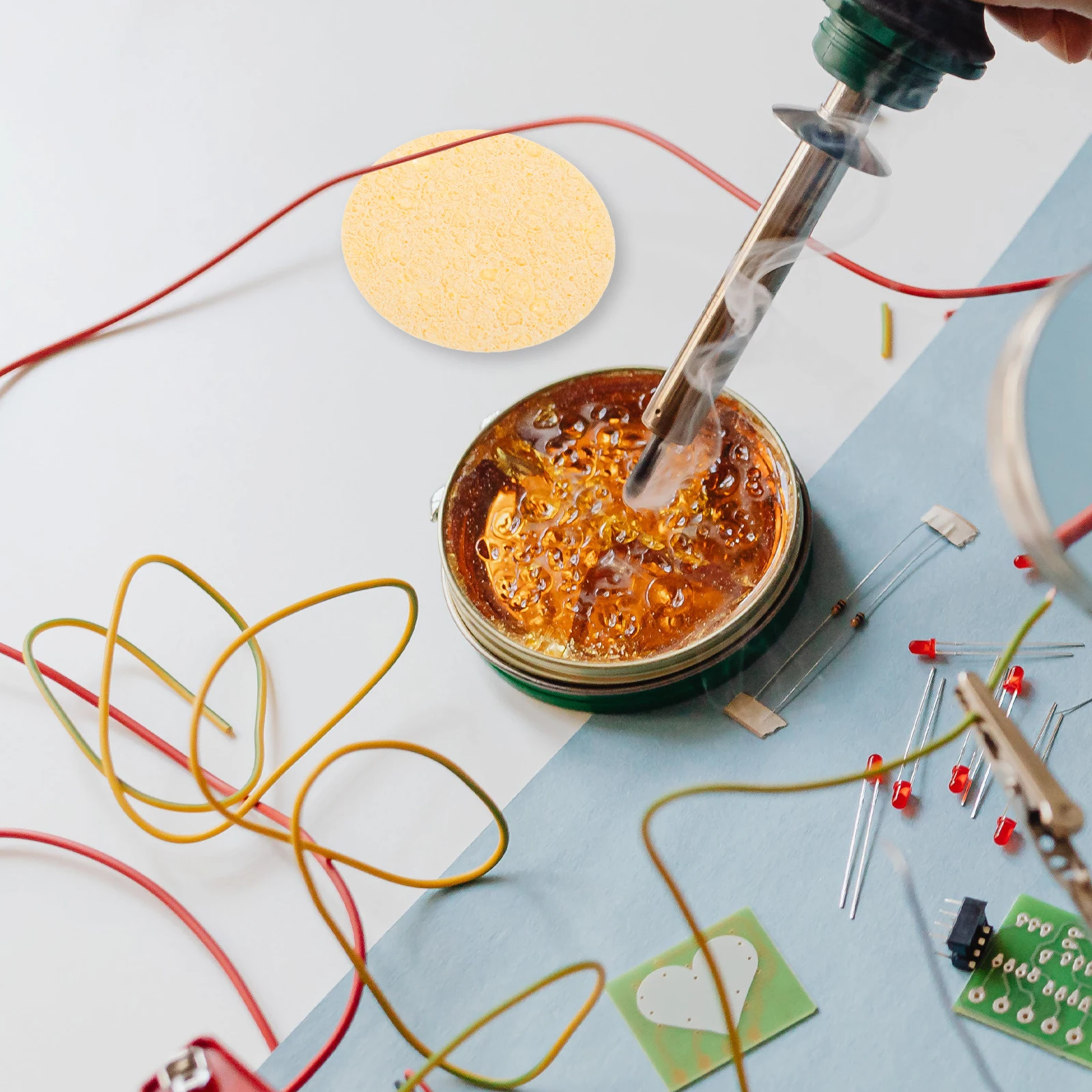 

10pcs Soldering Tip Cleaner High Temp Cleaning Sponge Wood Pulp Cotton Tip Solder Iron Sponges Welding Tools Kit