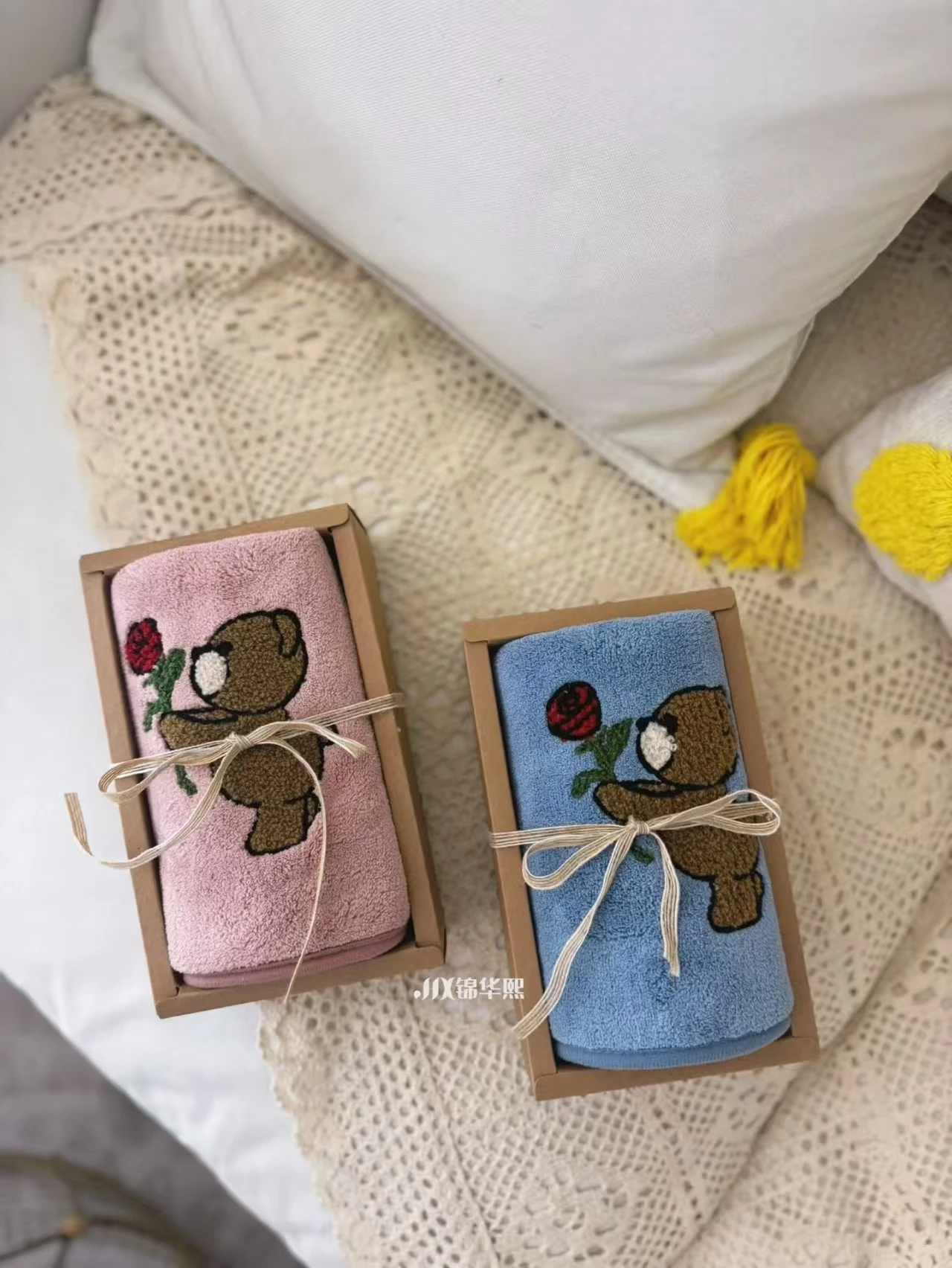 The embroidered teddy bear is made of soft and comfortable coral fabric. It is suitable for household use and an excellent gift