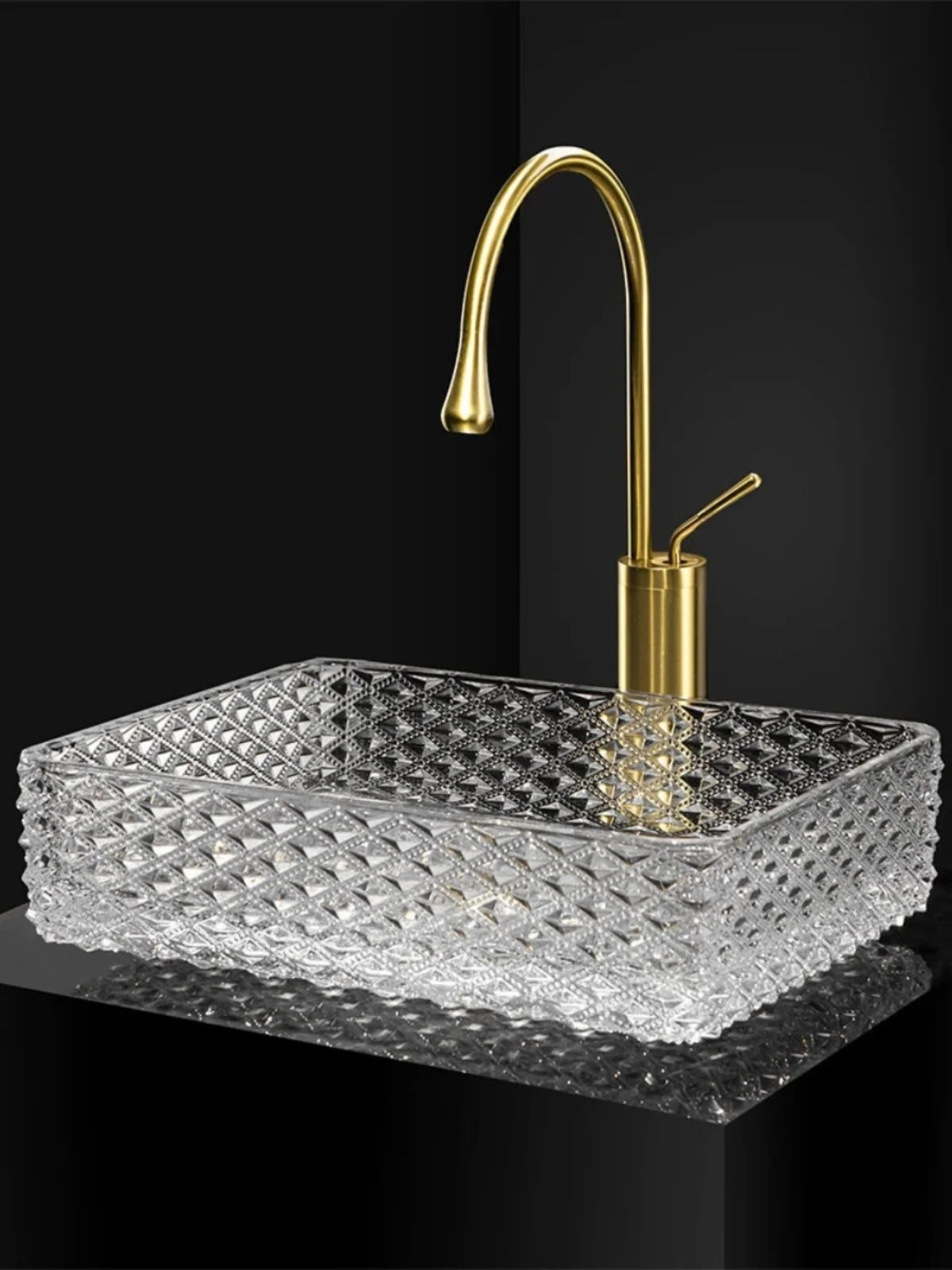 Glass washbasin art light luxury transparent high-end die-casting hotel engineering household crystal washbasin