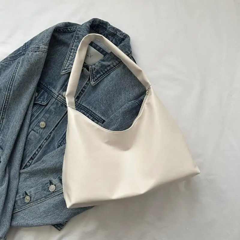 

Trendy Vintage Shoulder Bag Convenient and Lightweight Underarm Bags for Women 20CA
