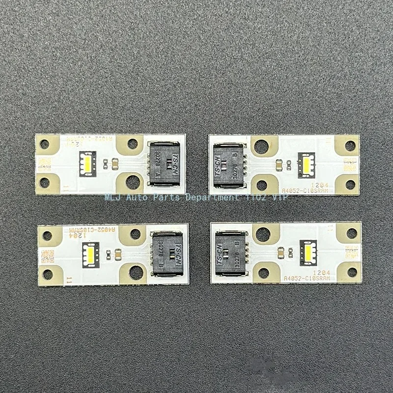 

Suitable for BMW X3 F25 X5 E70 white and yellow car headlights daytime running lights chip ballasts LED boards