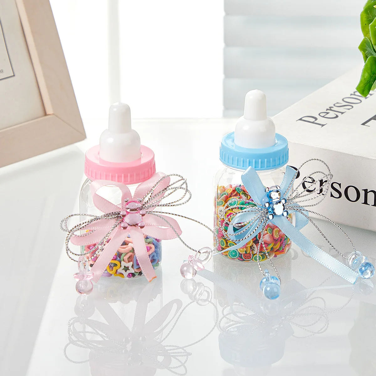 12pcs Blue Pink Candy Bottles Milk Bottle Style Candy Gift Box Gender Reveal Baby Shower Party Favor Boxes Newborn Party Favors