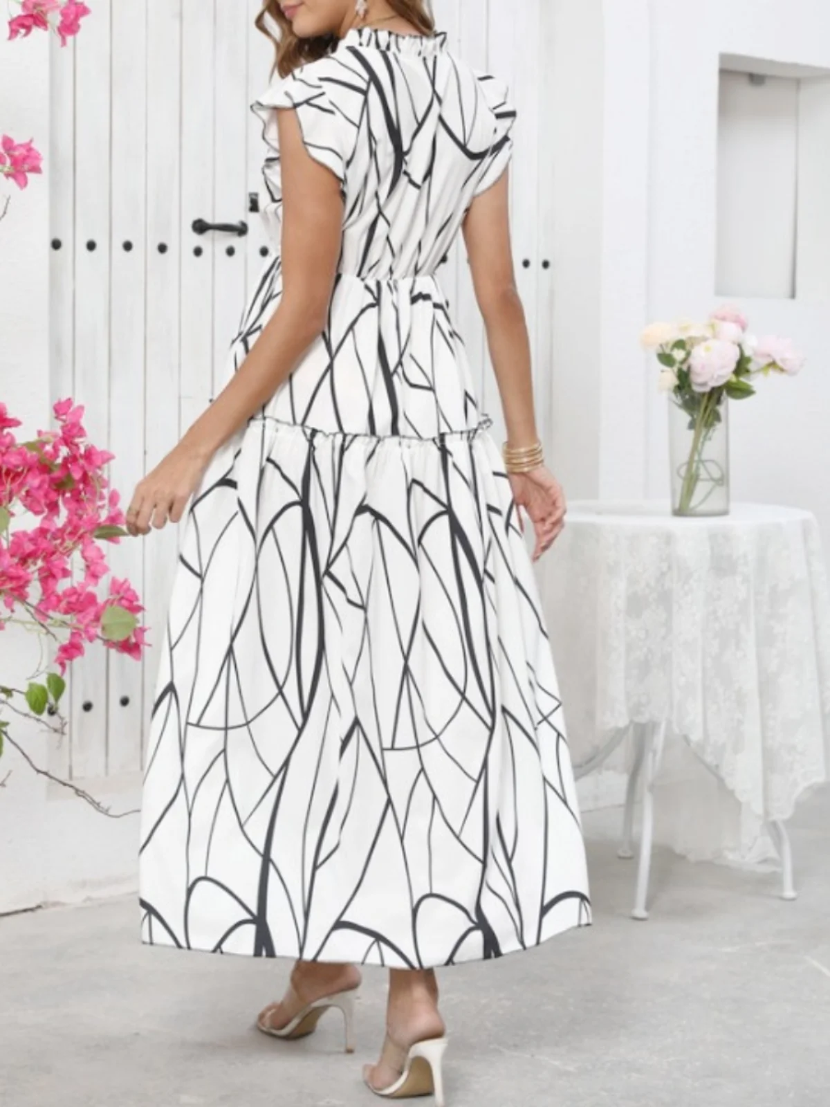 夏の新作Vネック花柄プリント、ウエストシェイプ、ロング丈、女性用ガウン、柔らかいポリエステル生地、フライスカート