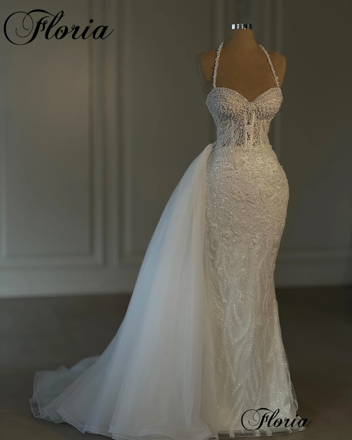 Abiti da sposa bianchi da spiaggia Abiti da sposa eleganti senza maniche a sirena per le donne Vestido Blanco Abito da sposa country con perline