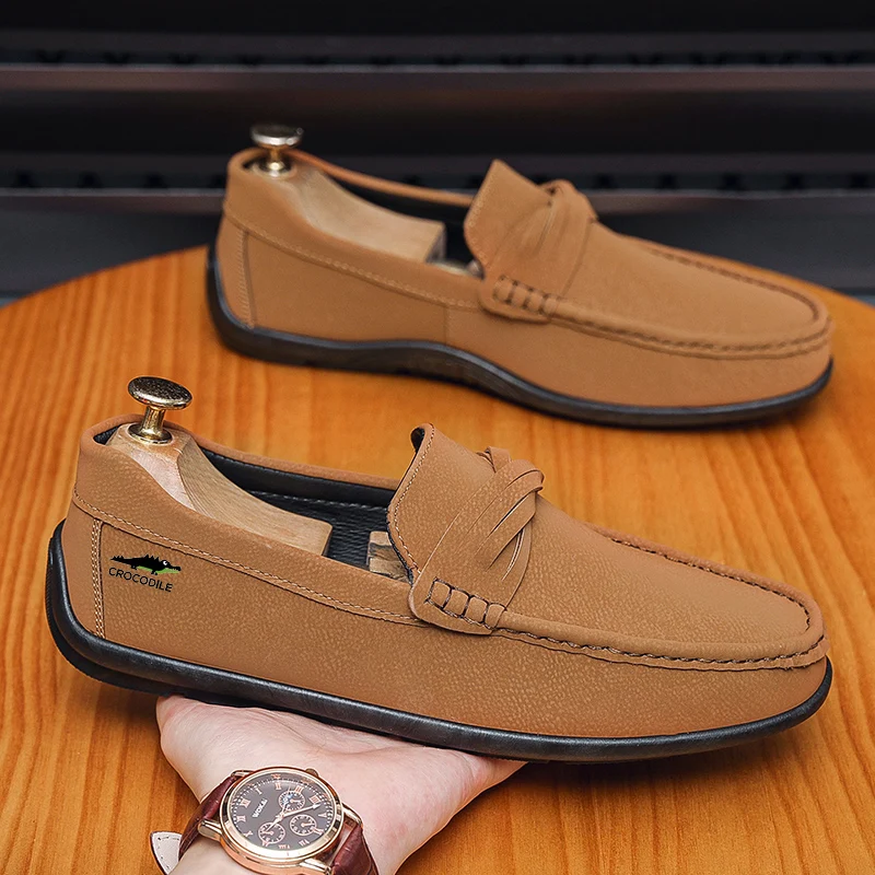 

Fashion men's shoes comfortable breathable loafers casual shoes for men crocodile shoes