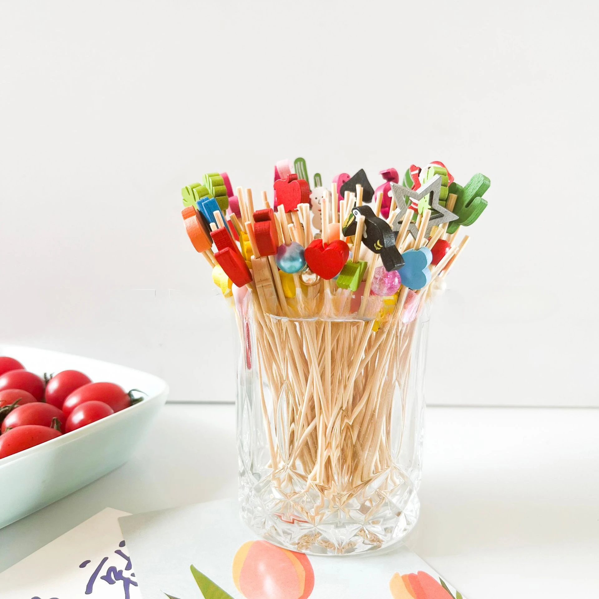 Palo de fruta desechable, decoración de sándwich de hamburguesa, brocheta de postre, palillo de dientes de fruta especial, palillo de dientes de calabaza de azúcar de roca
