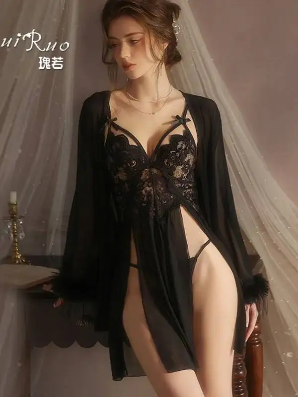 เดรสลูกไม้ซีทรูสไตล์เซ็กซี่หวานละมุนแบบสบายๆ โชว์หลังเว้าลึก สายเดี่ยว แขนกุด ดีไซน์น่าหลงใหล เหมาะสำหรับใส่นอน รุ่น 3PGI