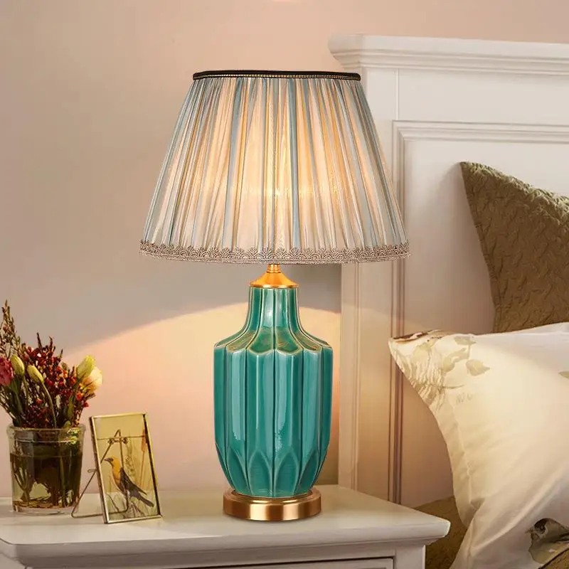 

American living room ceramic table lamp Chinese model room bedroom bedside lamp European simple modern table lamp