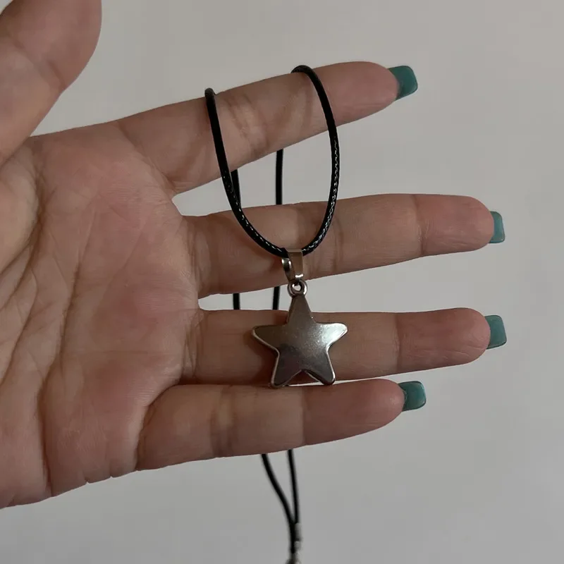 colares Unike