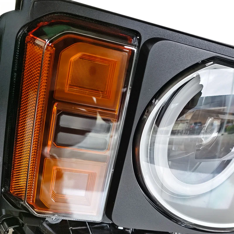 Suitable for Prado LC250 2024+ headlight assembly, modified round light model with LED lens daytime running lights