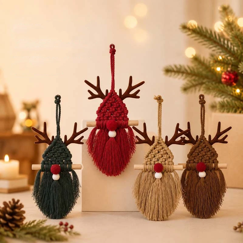 Christmas Reindeer Hanging Ornament Handwoven Tassel Santa Hanging Pendant Boho Christmas Tree Decoration Holiday Wall Decor