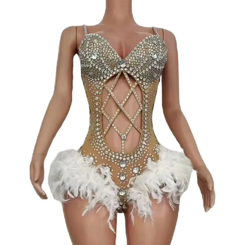 ชุดบอดี้สูทผู้หญิงสุดเซ็กซี่หรูหรา ประดับเพชร ตัดเย็บด้วยขนนก ชุดรัดรูปประดับคริสตัล สำหรับงานปาร์ตี้ไนต์คลับ การแสดงบนเวที ชุดคอสตูมแดร็กควีน