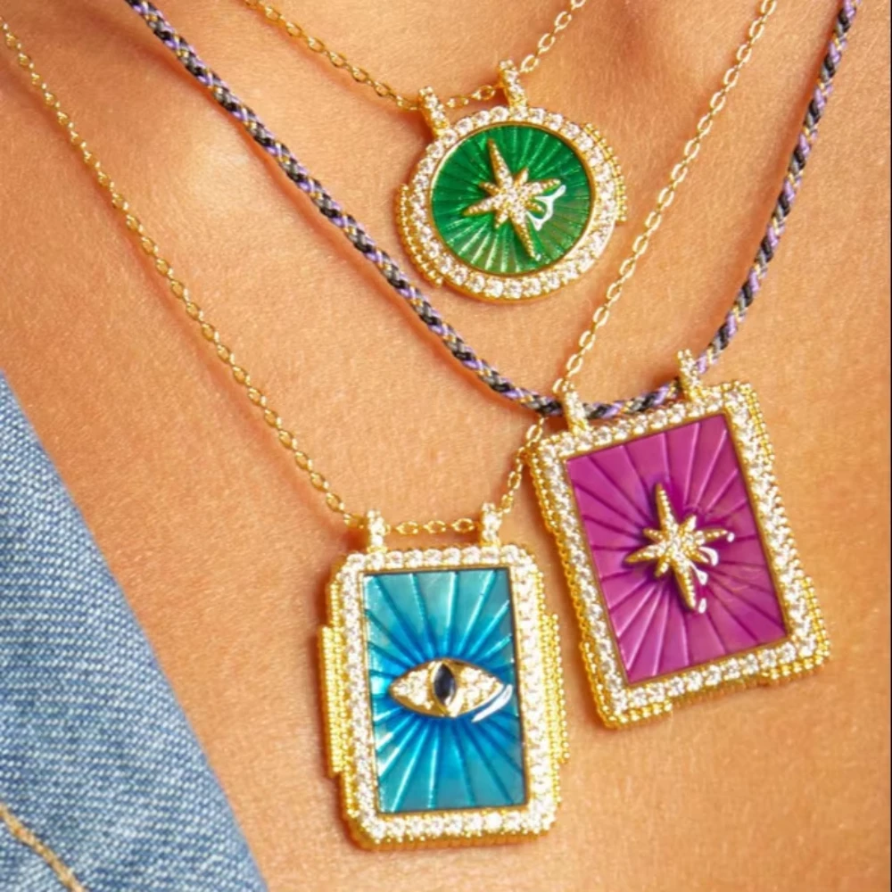 

2025 Fashion Bohemian Big Tarot Card Necklace Women's Sun Moon Devil's Eye Square Necklace Gold Plated Charm Jewelry