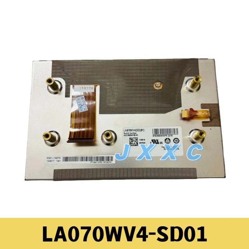 7-inch LA070WV4-SD01 is suitable for Mercedes Benz GLK W212 E200 E260 E300 central control screen navigation LCD display