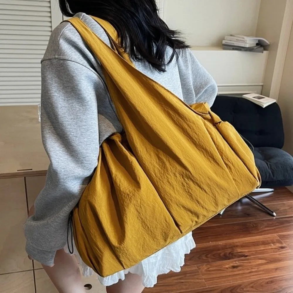 Lightweight Wrinkled Fabric Texture Bag Pleated Versatile Large Capacity Shoulder Bag Wide Strap Drawstring Top Handle Bag