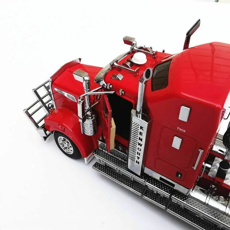 Exclusive T909 Prime Mover Australian Truck Red 1/32 Scale Die-Cast Tractor Model New in Box